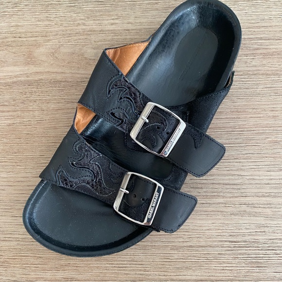 Isabel Marant Gail ‘Cholita’ Sandal - Picture 7 of 11